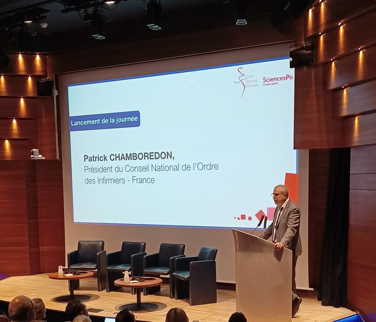 OrdreInfirmiers's tweet photo. Pour Patrick Chamboredon, Président de l’@OrdreInfirmiers  : «Ce congrès illustre notre volonté de poser les jalons d’une réflexion sur la mobilité des #infirmiers &amp; les mutations de notre profession pour mesurer ce que cela implique en termes de régulation internationale. » https://t.co/hmlTzd29vm