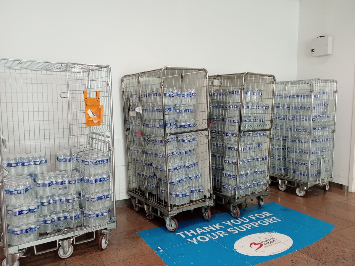 Analilja's tweet photo. Shame on you @BrusselsAirport for selling plastic water bottles instead of having refill stations in your Terminal B &amp; T. https://t.co/nDDflDTfSJ