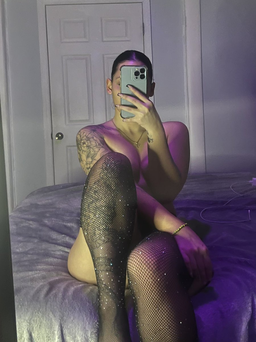 Your fantasy✨🤤💦

onlyfans.com/dmarcelle