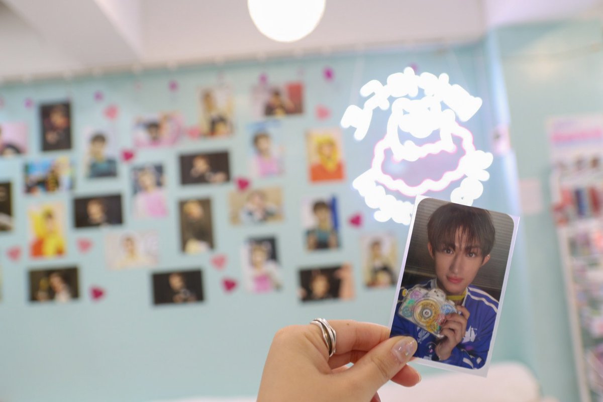 coyu_c0yu's tweet photo. はるてゃん19歳おめでと~!!!!!!!素敵空間でした~!!!!!!!
#TOZ #HART #HARUTO #ハルト #하루토
#HAPPY_HART_DAY
#AlwaysInMyHart
#티오지하루토_생일축하해 https://t.co/HlPLOEdB68