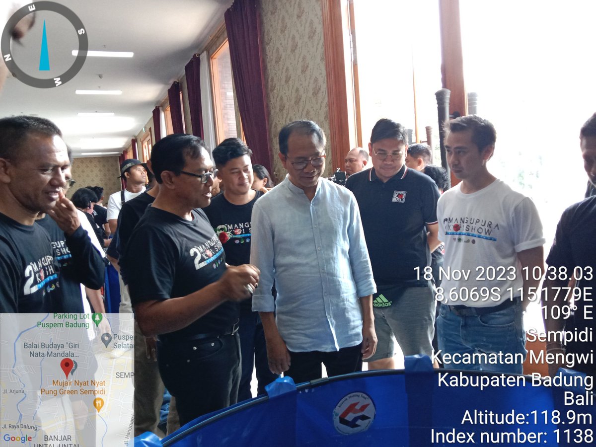 made_rastini's tweet photo. Sabtu, 17/11) 2023,jerorastini dkk, ikut berpartisifasi dalam 2ND Koi Show Mangupura 2023 di Gedung budaya Giri Nata Mandala bersama Dinas Perikanan kabupaten Badung
@puslatluhkp
@in_radiarta 
@bppsdm_kp 
#GiatluhkanSatminkalGondol
#prokompimbadung https://t.co/awdtXEATCK