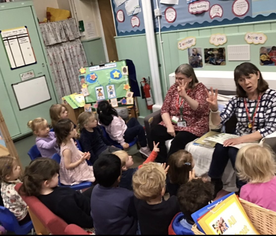 Our library visits get more and more popular with the children! Thank you to Sheila and Jan from @dorkinglibrary for another fabulous visit in #nurseryrhymeweek 
#wearedorking #dorkingnurseryschool
