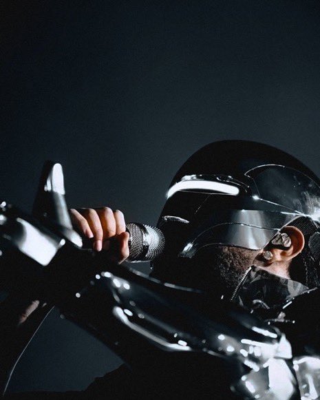 outXOftime's tweet photo. Missing AHTD tour vibes ngl https://t.co/Tr4SImIBSo