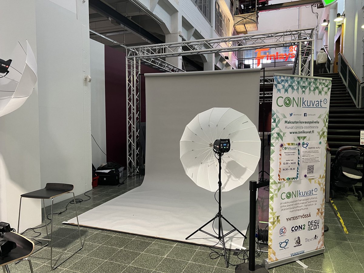 #museocon #kuvauspalvelu tänään Tampereen Vapriikissa klo 12-14 ja 16.30-18.30 - kuvauspalveluun ja taidekujalle myös ilman lippua