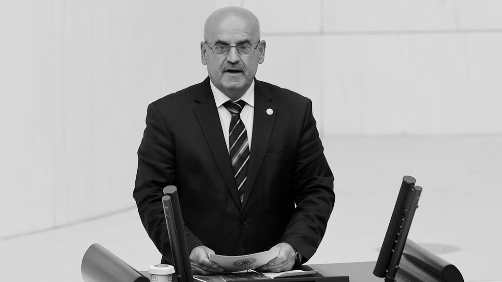 necatiokay's tweet image. 2 yıl önce tedavi gördüğü hastanede vefat eden; 26. ve 27. dönem Kahramanmaraş Milletvekilimiz sayın İmran Kılıç’ı, vefatının ikinci sene-i devriyesinde rahmetle anıyorum. Mekanı cennet olsun.🤲