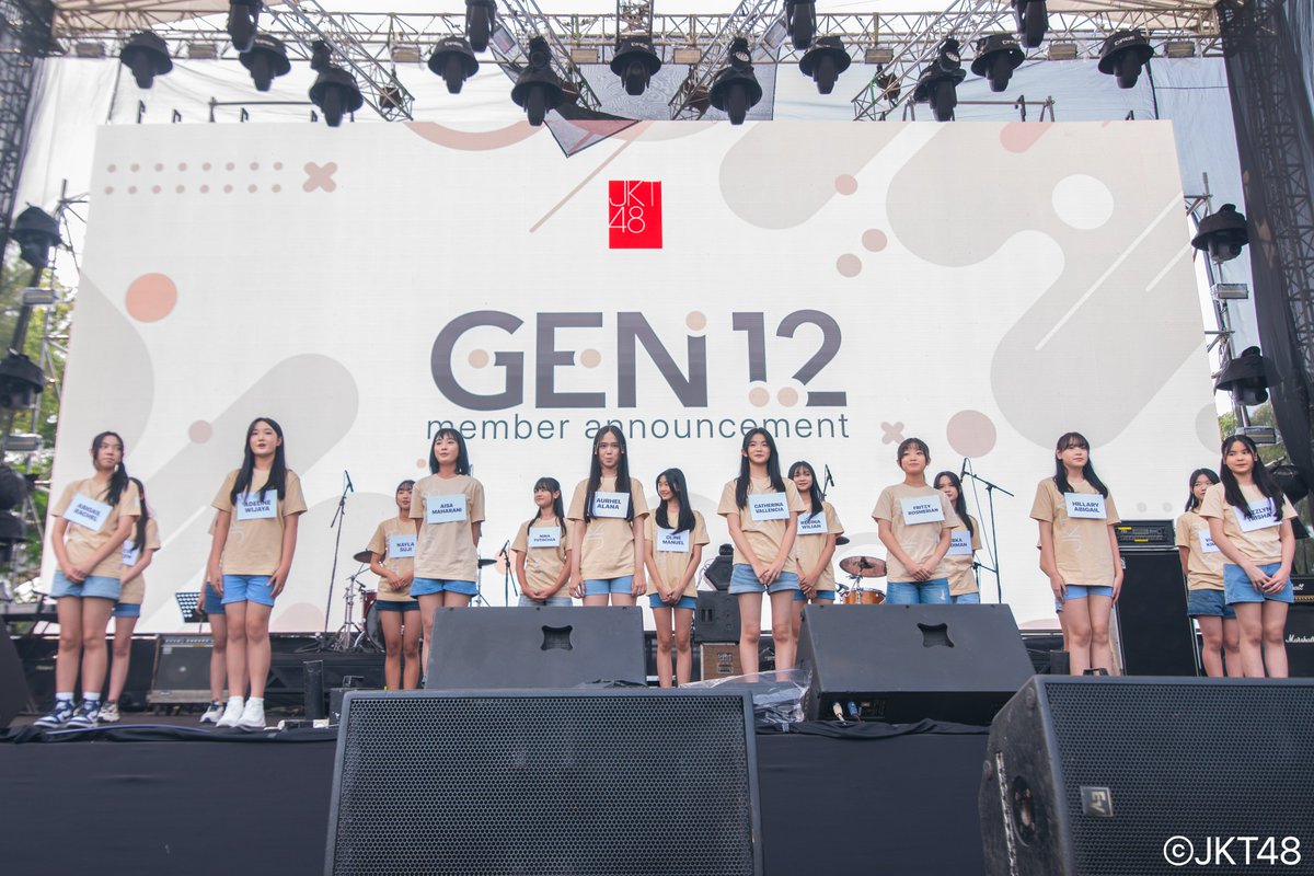 officialJKT48's tweet photo. Pada event Jak Japan Matsuri 2023 hari ini telah diumumkan anggota Generasi 12 JKT48! 

Semua, mohon dukungannya ya! https://t.co/rLpsuEu8rt