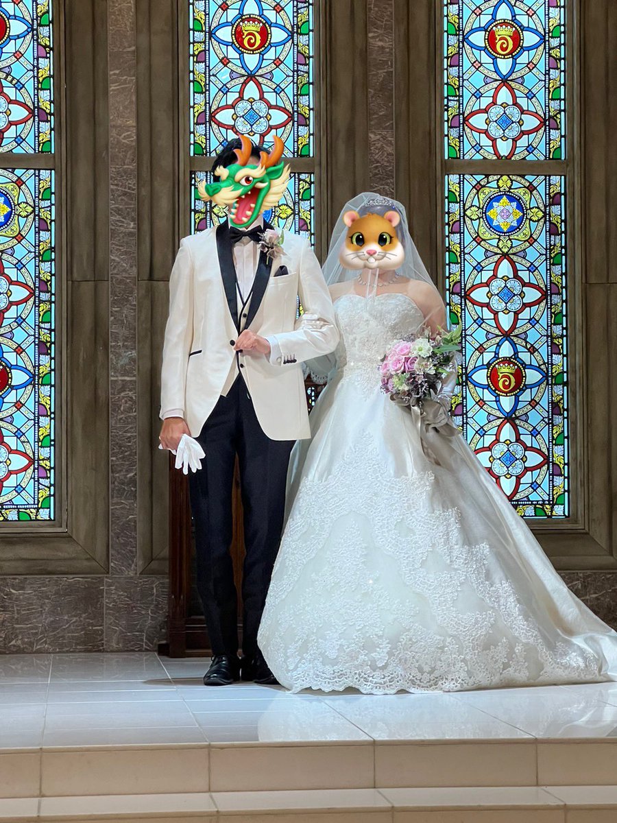 R04_Y04's tweet photo. 2023.11.11 結婚式
私達の大切な方々をお招きし、人前式と披露宴を...💒
同性婚はできませんが、約７０名のゲスト様から結婚賛同書にサインをいただき、ふーふとなる喜びを実感❣️
たくさんの方に祝福と激励いただき、本当に幸せな１日になりました💗
色々こだわった結婚式のあれこれをまた投稿します🐲 https://t.co/MR16m8MCN4
