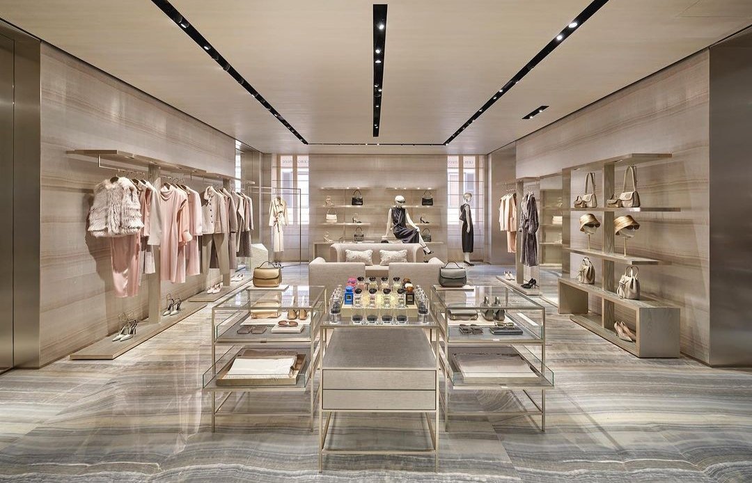 cppluxury's tweet photo. Giorgio Armani opens newly renovated boutique in Rome at Via Condotti
#GiorgioArmani #Rome #ViaCondotti #luxuryfashion #luxury #fashion #luxurybags #luxuryboutique #luxuryretail @GiorgioArmaniRP https://t.co/NkKWqsKSHW