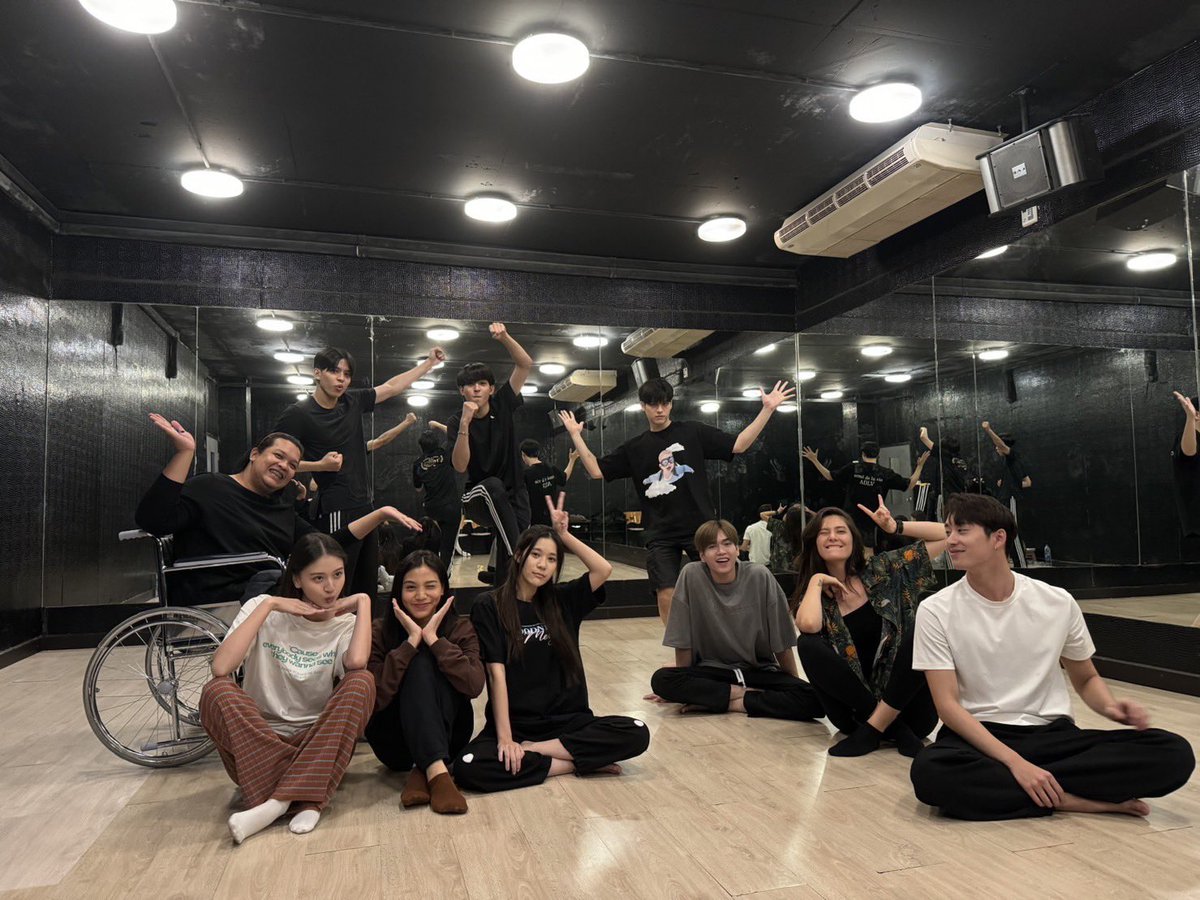 ผ่านไปแล้วสำหรับ Workshop วันแรก เตรียมตัวพร้อมเดือดกันได้เลย! 🫡 #HighSchoolFrenemy