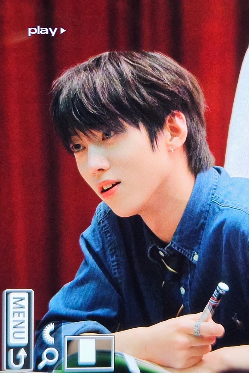 play_nkd's tweet photo. 231118 축 나캠든 첫팬싸 하 
#앰퍼샌드원 #AMPERSANDONE 
#KAMDEN #나캠든 #나두빈 https://t.co/hn3qLVjfY4