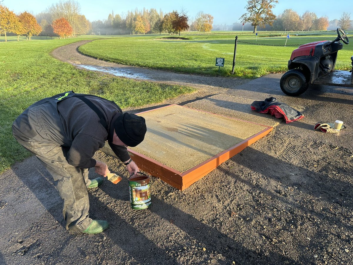 WellowGolfClub's tweet photo. The club has purchased 10 new @HuxleyGolf mats and materials to make 10 brand new mat bases to be put on our Ryedown/A course. They will have new wooden surrounds and a concrete base. The first hole has been completed and looks great and is a big improvement. 9 more to go! https://t.co/XgCO7daF6r
