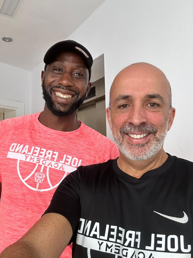 CristianFontCalderón tweet media