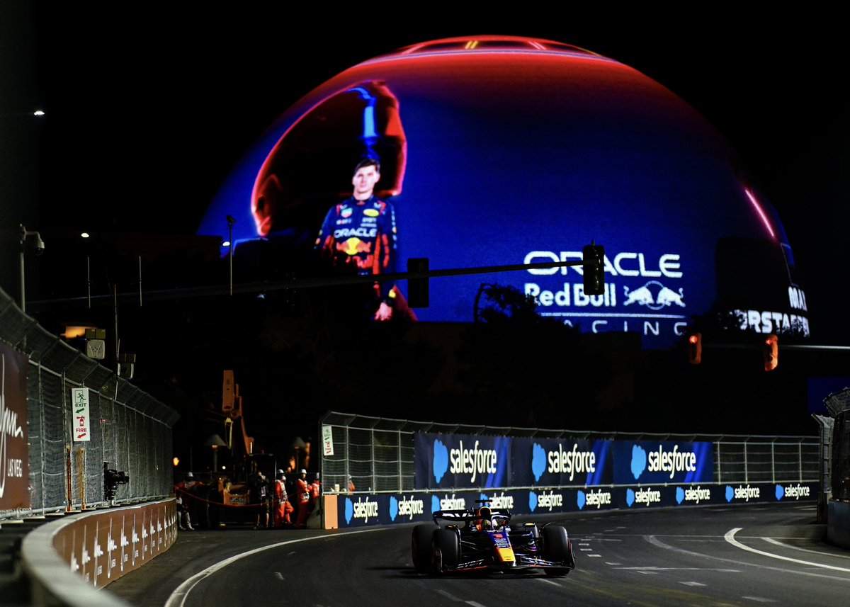 Max Verstappen tweet media