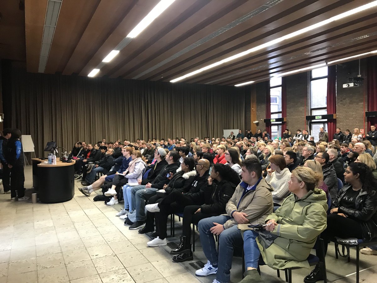 As ever ⁦@oxbrookesracing⁩ putting on a great show! ⁦<a href="/obuecm/">School of ECM</a>⁩