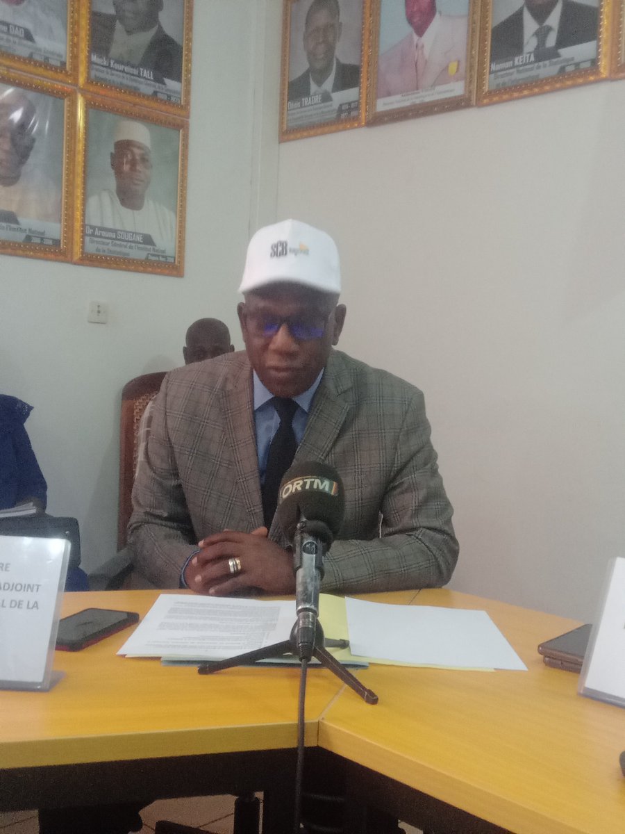 INSTAT_MALI's tweet photo. Dr. Issa BOUARE, DGA de @INSTAT_Mali : « La pertinence du thème de la #JAS se justifient, en ce sens que l’intégration politique et économique représente un enjeu de développement majeur du continent et de bien-être de la #population » #Mali #Statistique https://t.co/317KoNARn6