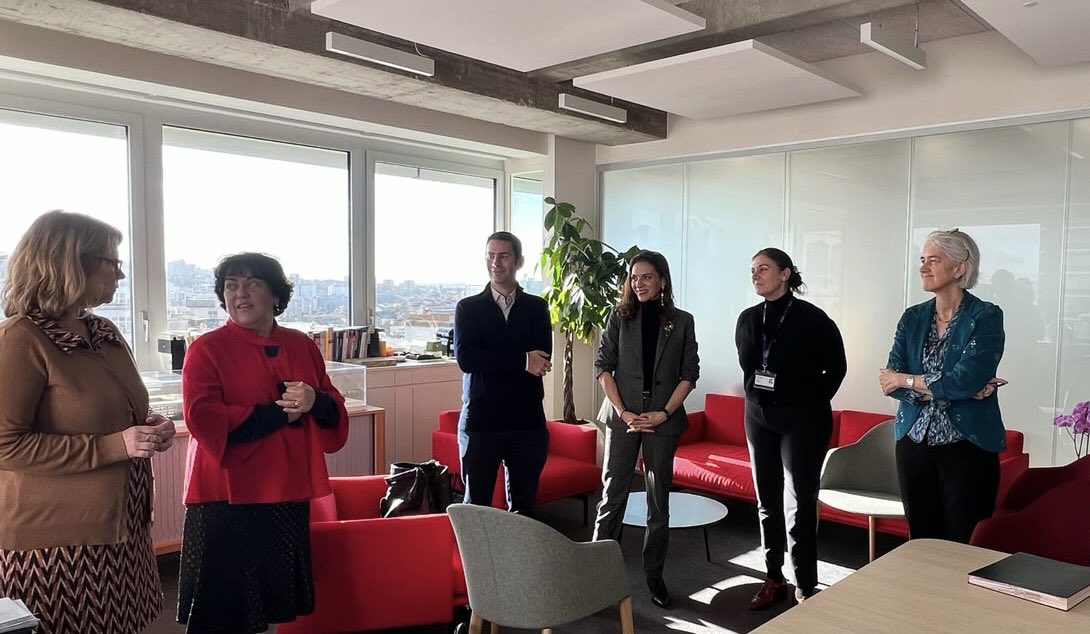 Ravie d’avoir signé hier un accord de double diplôme avec le <a href="/CIFFOP_Paris2/">Ciffop</a> <a href="/AssasUniversite/">Panthéon-Assas université</a> entre son célèbre Master en RH et le Programme Grande École <a href="/NEOMAbs/">NEOMA Business School</a> ! 
Un grand merci à la Vice-Presidente Monsèrié-Bon et à la Professeure Véronique Chanut pour leur présence et pour ce