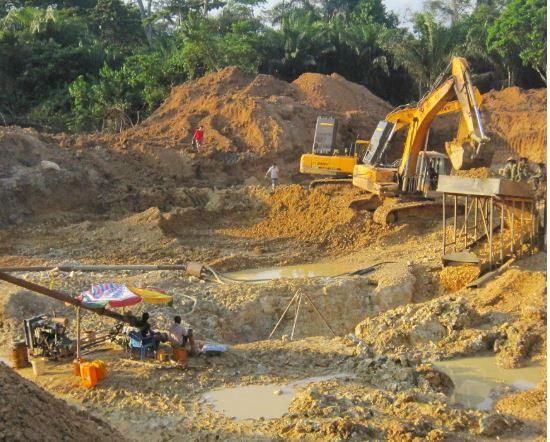 news_ghana's tweet image. CSOs demand the revocation of forest reserves mining laws in Ghana dlvr.it/Sz0L2F #Headlines #OccupyGhana #forestreserves
