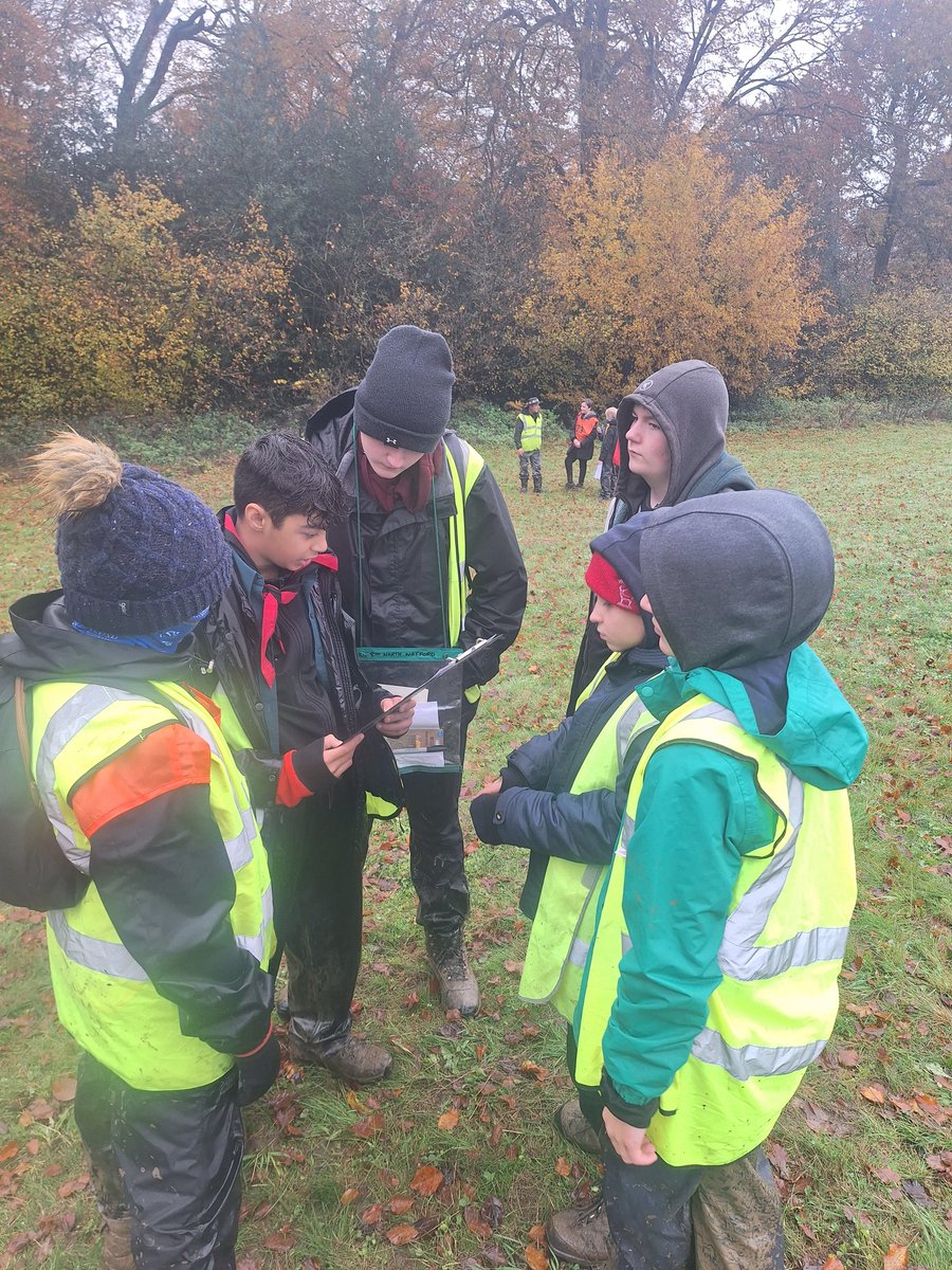 #greenberet @HertsScouts @WNScouts time for a spot of orienteering