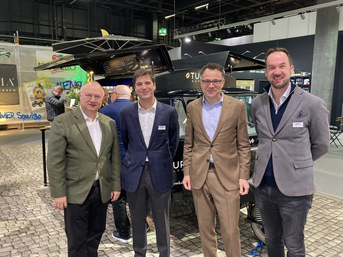 kasparsutter's tweet photo. Heute startet in Basel die #Igeho der @MesseBasel: Dies ist die grösste Schweizer Branchenplattform für die #Hotellerie und #Gastronomie. Ich durfte die Messe gemeinsam mit Roman Imgrüth und Benjamin Eulau eröffnen. Ich wünsche der Branche und der Igeho fünf spannende Tage. https://t.co/SEGjopyjyK