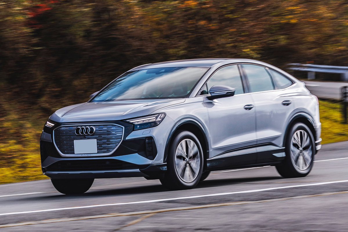 TailLightQuiz's tweet photo. A:アウディ・Q4 e-tron https://t.co/UpJD7VovwJ