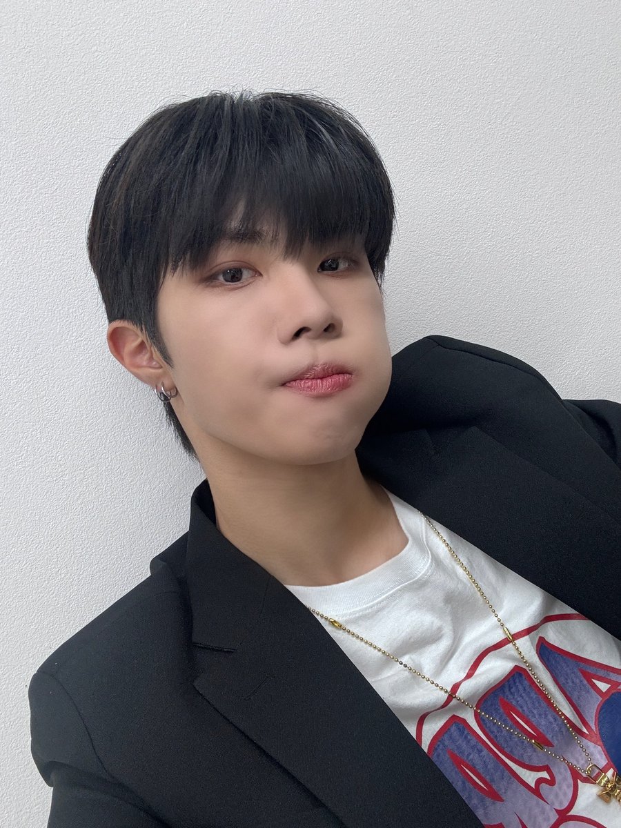 [📷]
 
[2023 BLITZERS LIVE IN JAPAN 'CONNECT']
 
월화수목금토일 맨날 보고싶은 우리 블리❤️

#블리처스 #BLITZERS #ブリチャーズ #ブリと一緒に