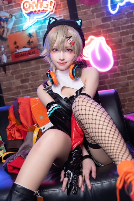 Twitterのコスプレ画像6