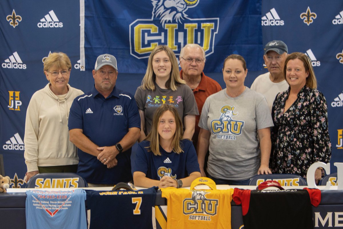 Thursday I signed my letter of Intent to play at CIU. I just wanted to say thank you to everyone who has ever helped me get to the next level. I couldn’t have done it with out y’all. So excited to continue playing softball next year!! @CIUSoftball <a href="/joewhit77649469/">Carolina Cyclones Showcase (18u)-Joe White</a> <a href="/CoachAllenCIU/">Sara Allen</a>