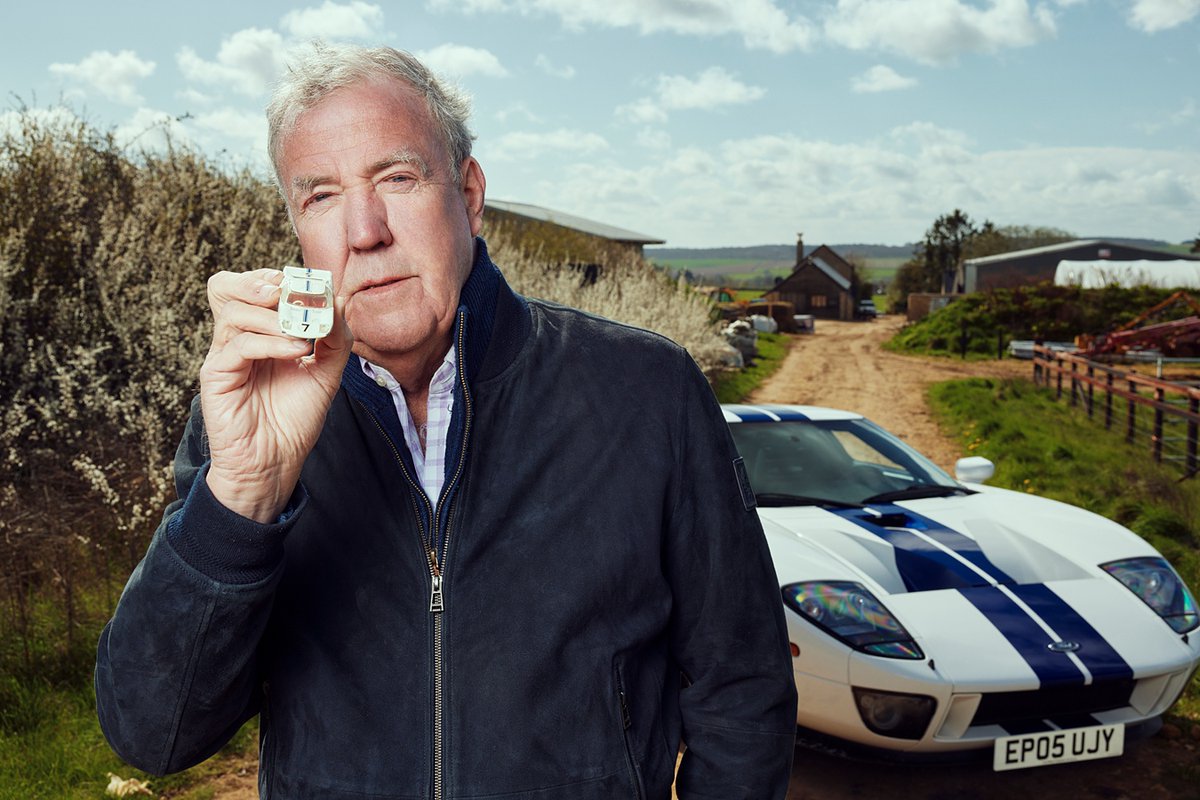 Jeremy Clarkson photographed with a Ford GT40 at his farm 'Diddly Squat Farm' for The Sunday Times Magazine cover last week. Thanks to my assistant, Russ as ever and Gerald for the chats! #jeremyclarkson #farmerclarkson #portrait #magazinecover #diddlysquatfarm