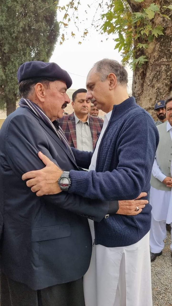 دو اصلی اور نسلی لوگ۔