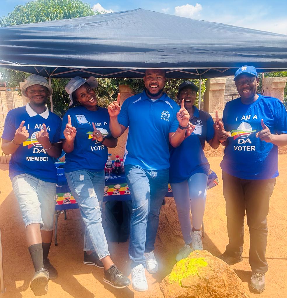 Each one bring one.

Register to Vote and change our country!

<a href="/DAGauteng/">DA Gauteng</a> 

#RegisterToRecueGauteng
#RegisterToVoteDA
#PowerToTheRegistered