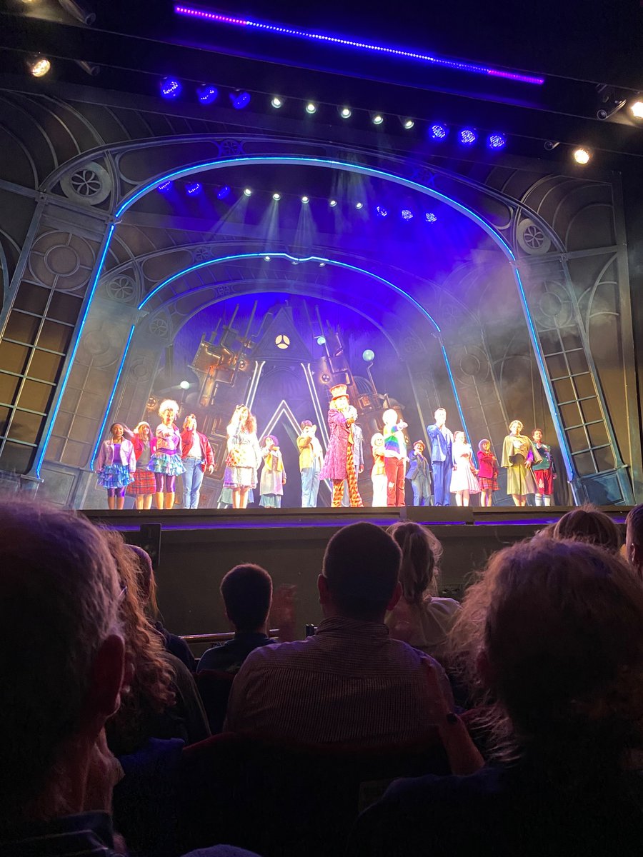 CharlieChoc_UK's tweet image. 👏 👏 👏 👏 👏

📸 @LJMUOutreach