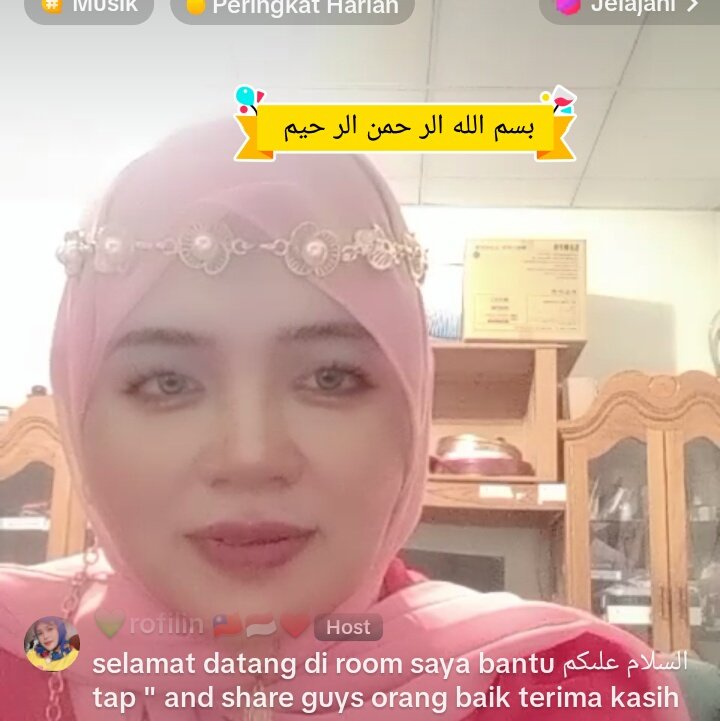 LinRofiqoh's tweet photo. #FotoProfilBaru https://t.co/yA9Vlr29WU
