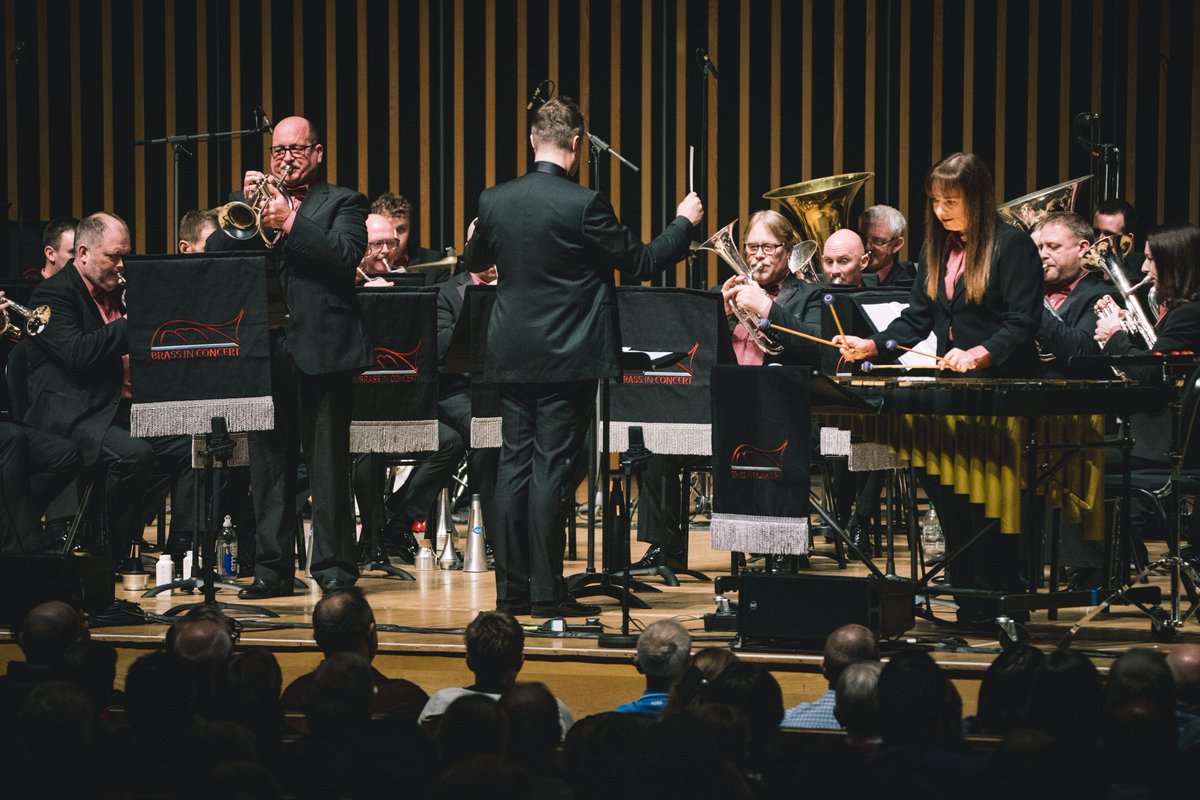 BrassInConcert's tweet photo. Have you got your scorecards at the ready? Grimethorpe Colliery Band were first up for #BIC2023 🙌
They wove together a symphonic suite with their programme ‘Tapestries’, but will the warp and weft be strong enough to make a triumphant piece or art? https://t.co/7i7Fyu9e8x
