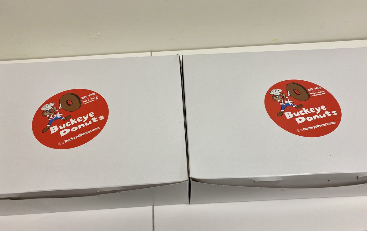 eric_facs's tweet image. Buckeye urologists ⁦@OSU_Urology⁩ powered by Buckeye Donuts ⁦@buckeyedonuts⁩ for #ISE2023 ⁦@NCSAUA⁩ ⁦@AmerUrological⁩ ⁦@OSUWexMed⁩