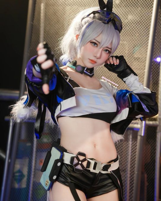 Twitterのコスプレ画像23