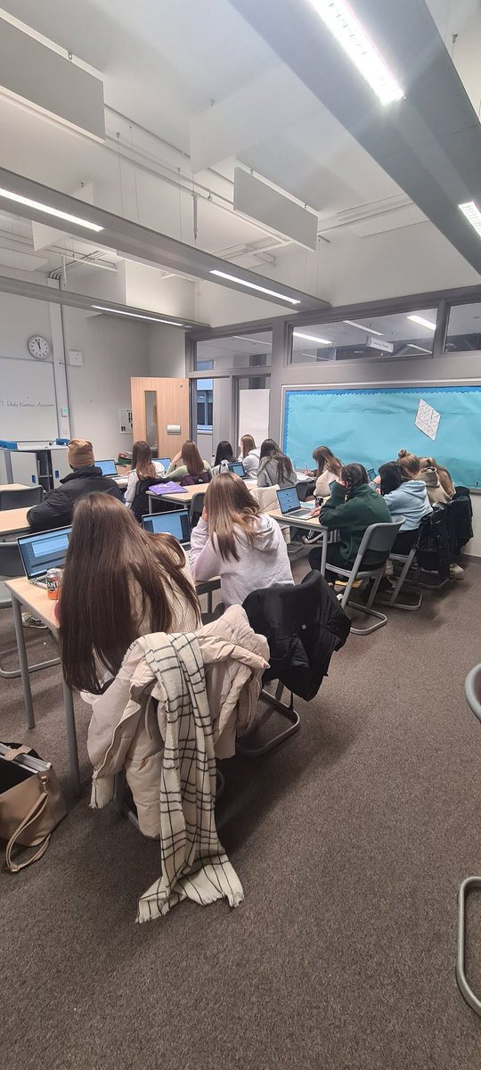 PGHSscience's tweet photo. S4 Chemists working their socks off at Saturday School. Well done everyone! 🧪👩‍🔬📚 @PortGlasgowHS #succesfullearners #chemistry https://t.co/T6JMdgQykF
