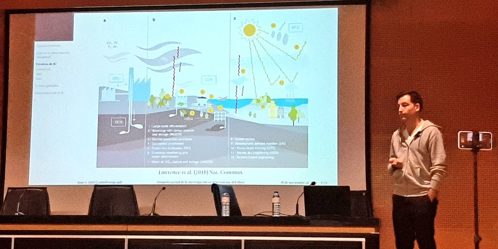 ACOMET (@acomet_web) on Twitter photo Juan Antonio Añel, profesor de física de la Tierra de la <a href="/uvigo/">Universidade de Vigo</a>, explica los últimos avances en investigación sobre la intervención en el clima.
#AcometOurense Juan Antonio Añel, profesor de física de la Tierra de la <a href="/uvigo/">Universidade de Vigo</a>, explica los últimos avances en investigación sobre la intervención en el clima.
#AcometOurense