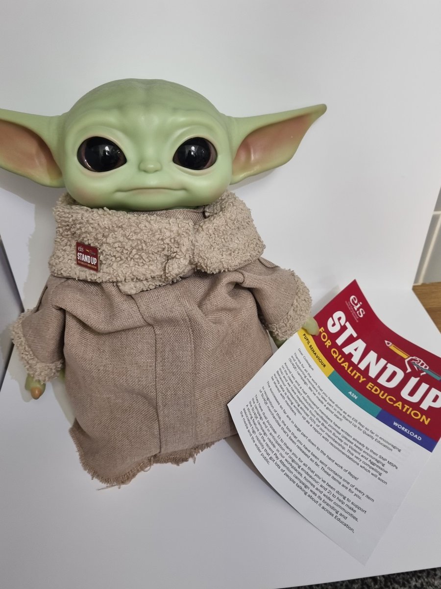 We're getting even our smallest EIS Reps ready to #StandUp4QualityEdu 
<a href="/EisGrogu/">EIS Grogu</a>