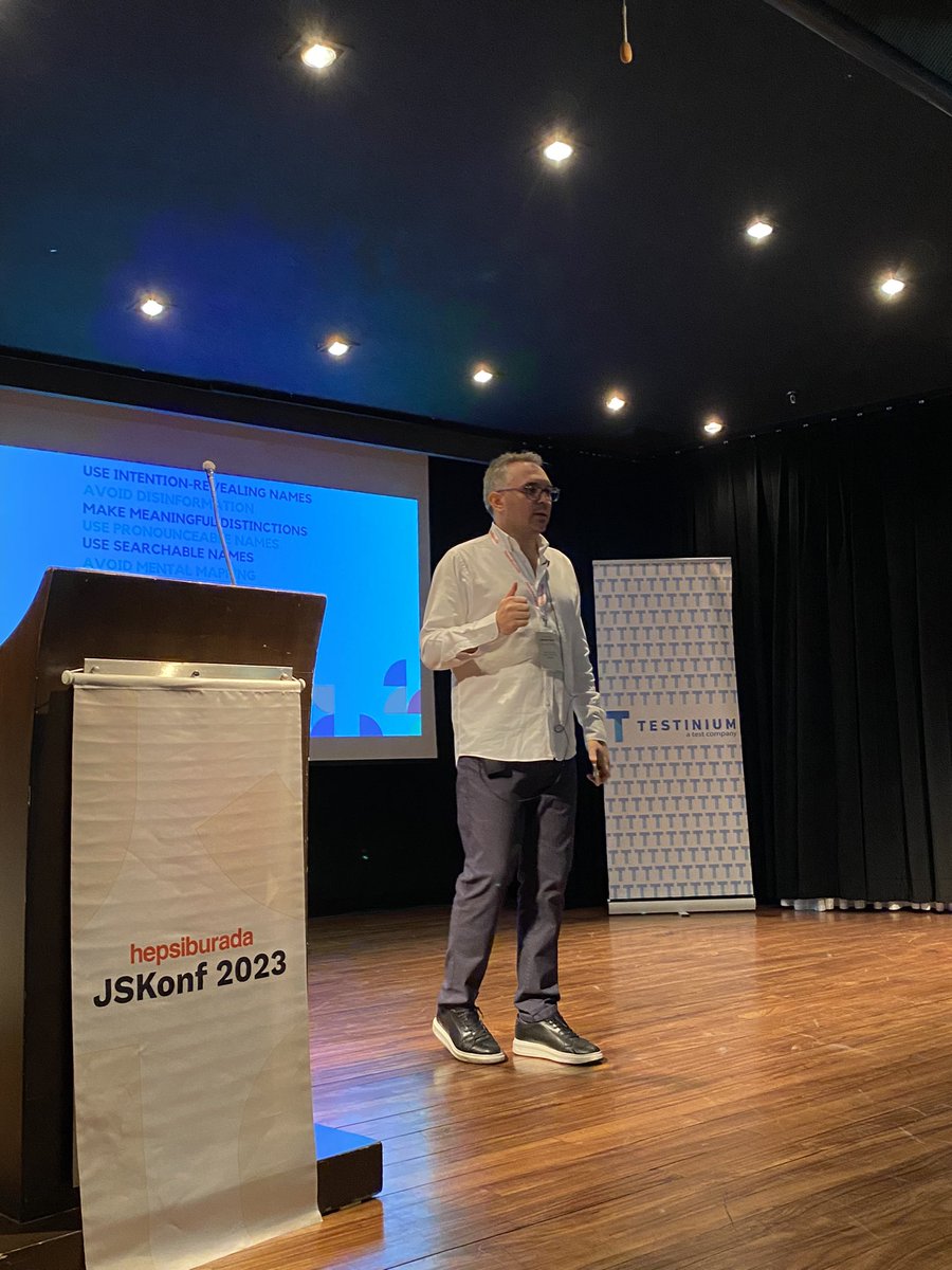 İstanbul JavaScript Topluluğu tweet media