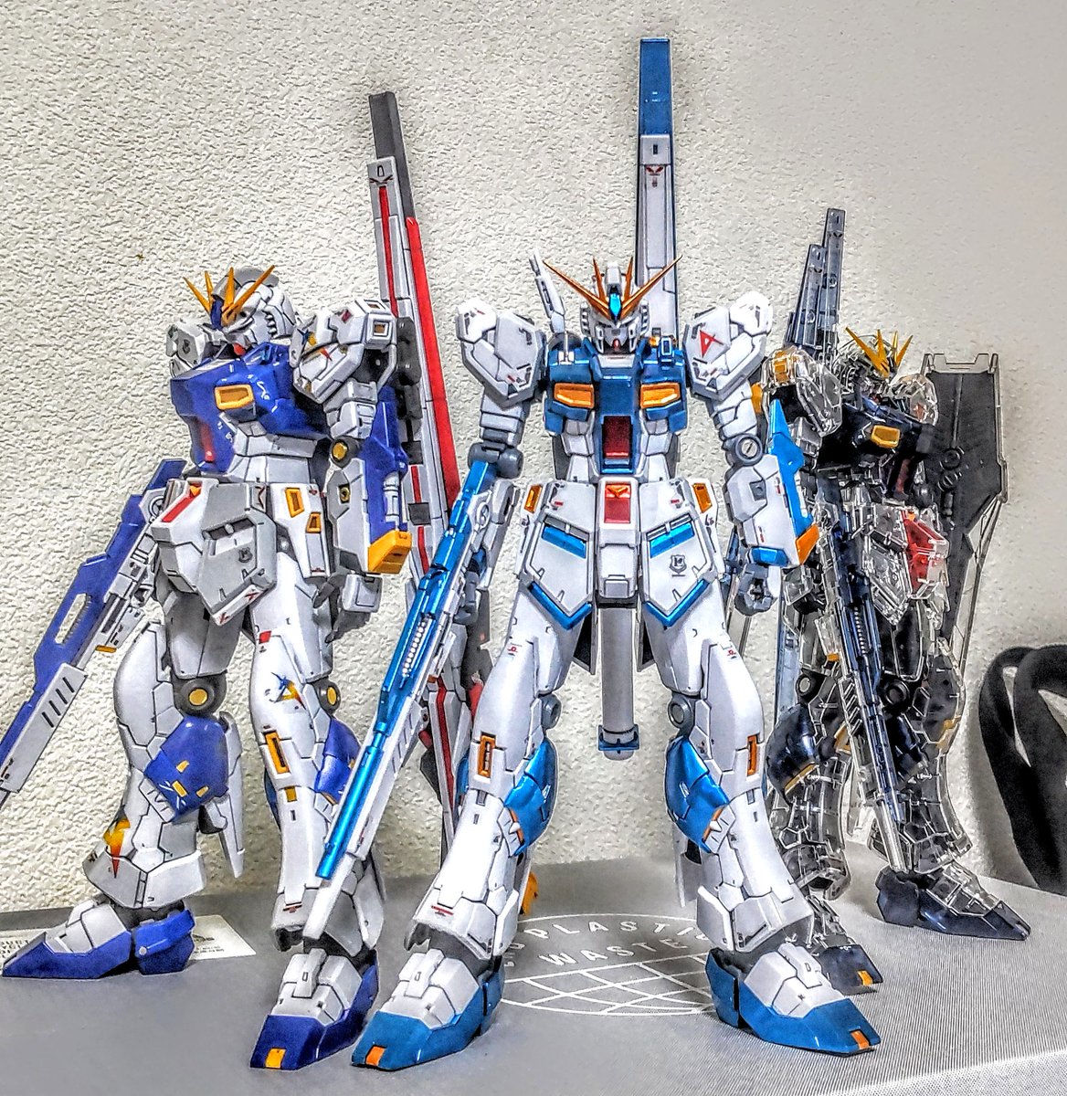 RikimkI's tweet photo. RG νガンダム https://t.co/aOtrsL6Ecx