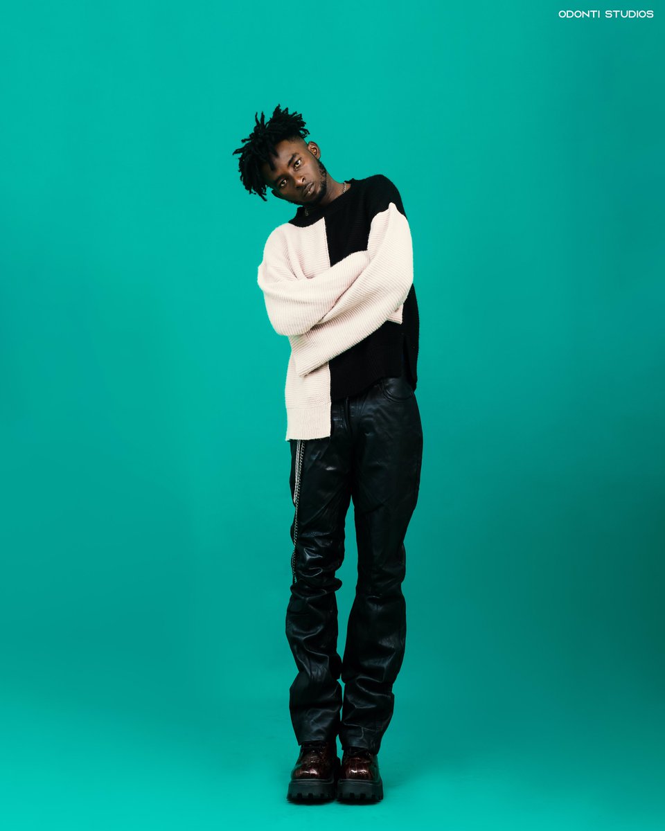 slvmlife's tweet image. What did they tell you about Patience….
New Music Drops Soonest….

📸: @odontiphotog 
Styled By : @xtreetboi_pablo