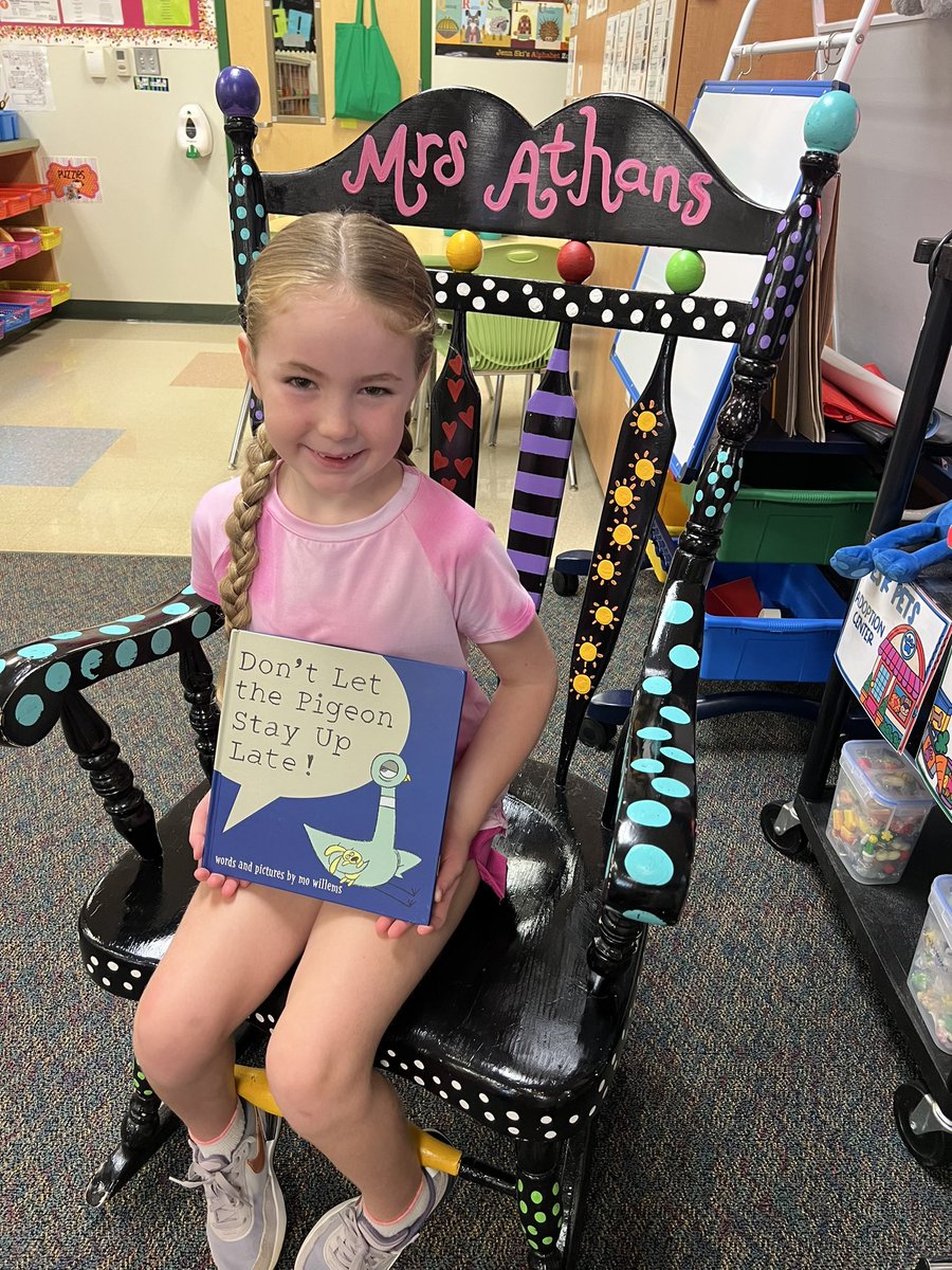 nicole athans tweet media