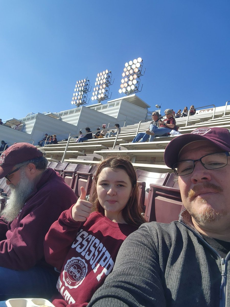 The Jarrell clan in the HOUSE.