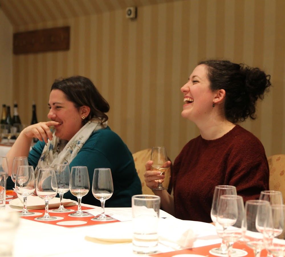 Shropswines's tweet photo. Our "Super Saturday" events make a fantastic gift for the wine lover in your life (and perhaps you too).  Starting with a glass of Champagne, we sample 12 great wines, breaking for lunch at around 1pm.  A truly indulgent experience.

https://t.co/hRyfpRfgVK https://t.co/YOdsn56fSq