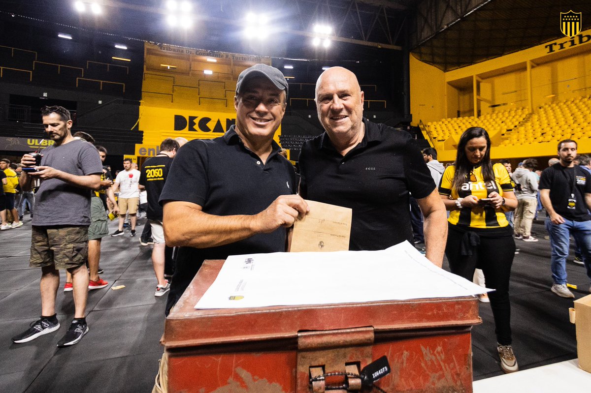 PEÑAROL tweet media