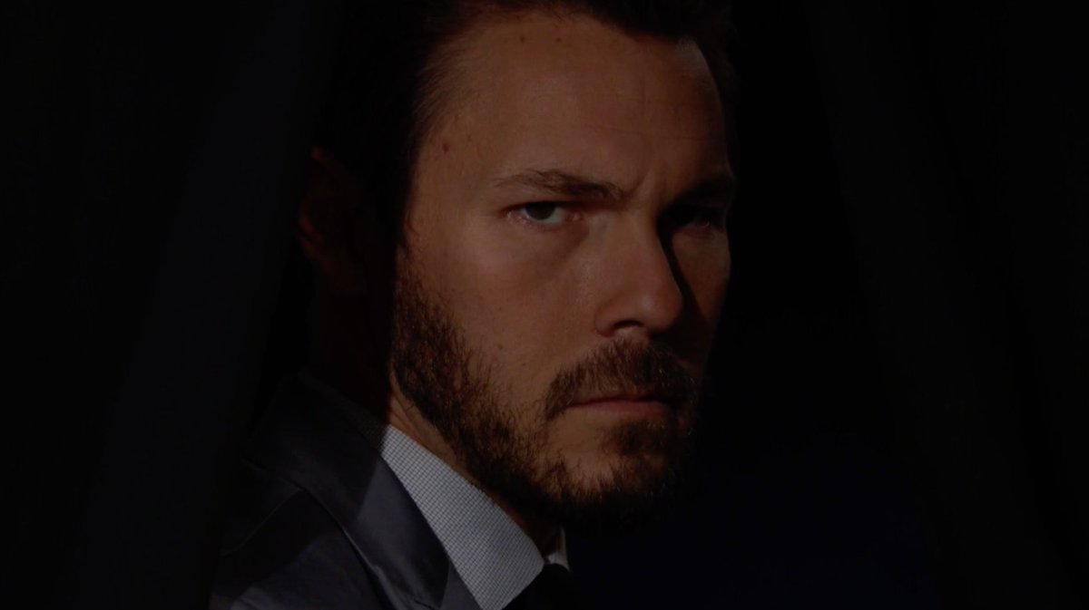 You can't tell me this isn't a villain @CliftonsNotes #BoldAndBeautiful