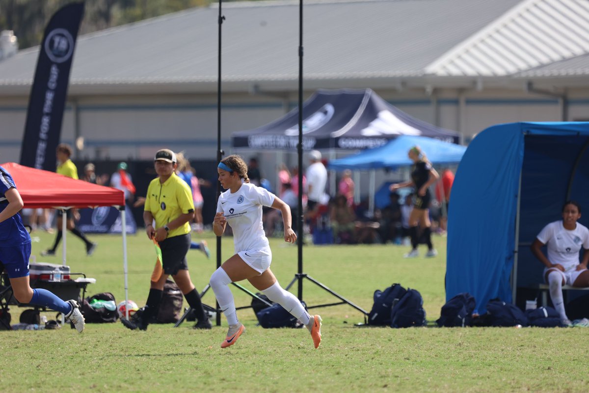 giannaburbridge's tweet photo. Next up, Winter Showcase in Cali!👀 @GAcademyLeague @TheSoccerWire @PrepSoccer @Sidelines_SN @G2CollegeSoccer @SSN_NCAASoccer @NcsaSoccer https://t.co/HnxCxDpABt