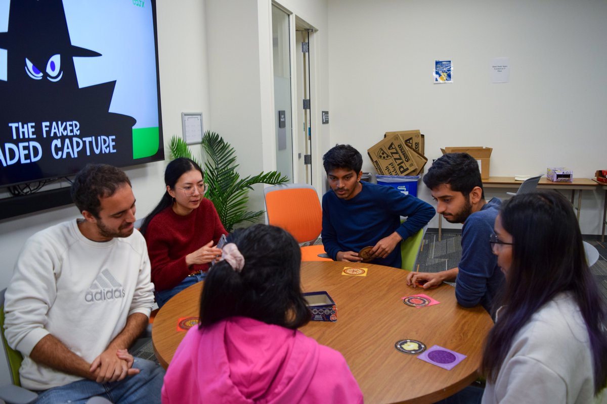 UCSC_NLP_MS's tweet image. Flashback to last week&apos;s Icebreaker &amp;amp; Game Night by our NLP Community Managers! Big thanks to everyone who came! 

📷 Steven Au
✍️ Devasha Trivedi
#NLProc #ucsantacruz