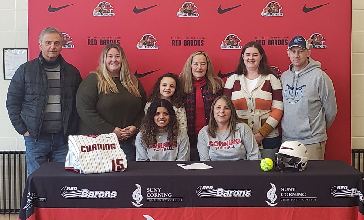 RedBaronsSB's tweet photo. 🚨🚨 it's official!!!  Welcome to the Red Baron family Mariana Jones-Frosolone ❤🐻🥎 https://t.co/Unj3bW5wAk
