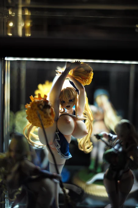 作業する気がないのでいい雰囲気でエッチなフィギュアを撮りました 
